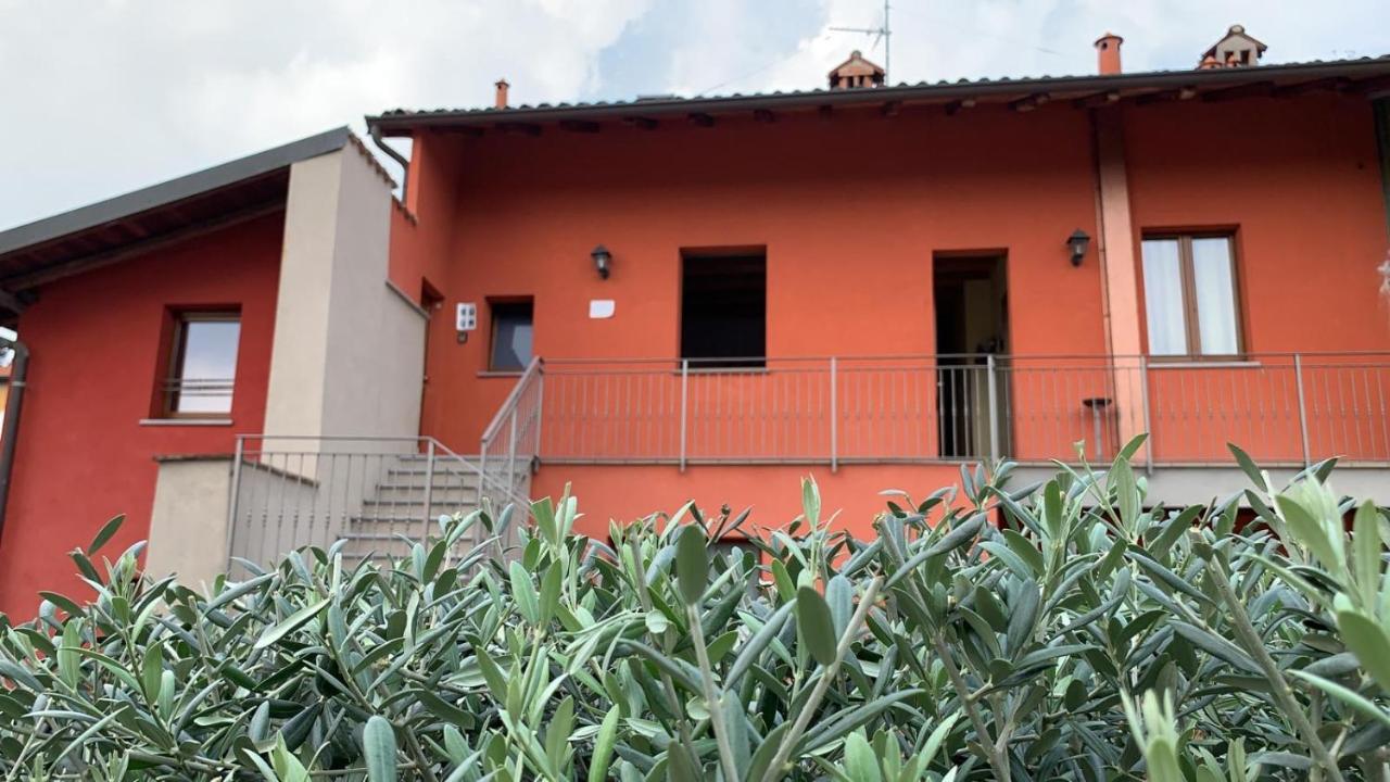 Borghetto Airport/Hospital Bed and Breakfast Bergamo Exteriör bild