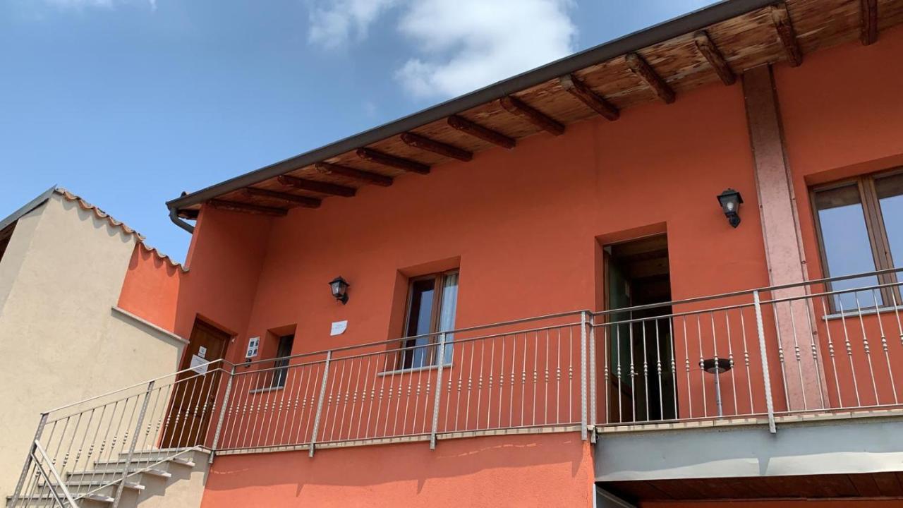 Borghetto Airport/Hospital Bed and Breakfast Bergamo Exteriör bild