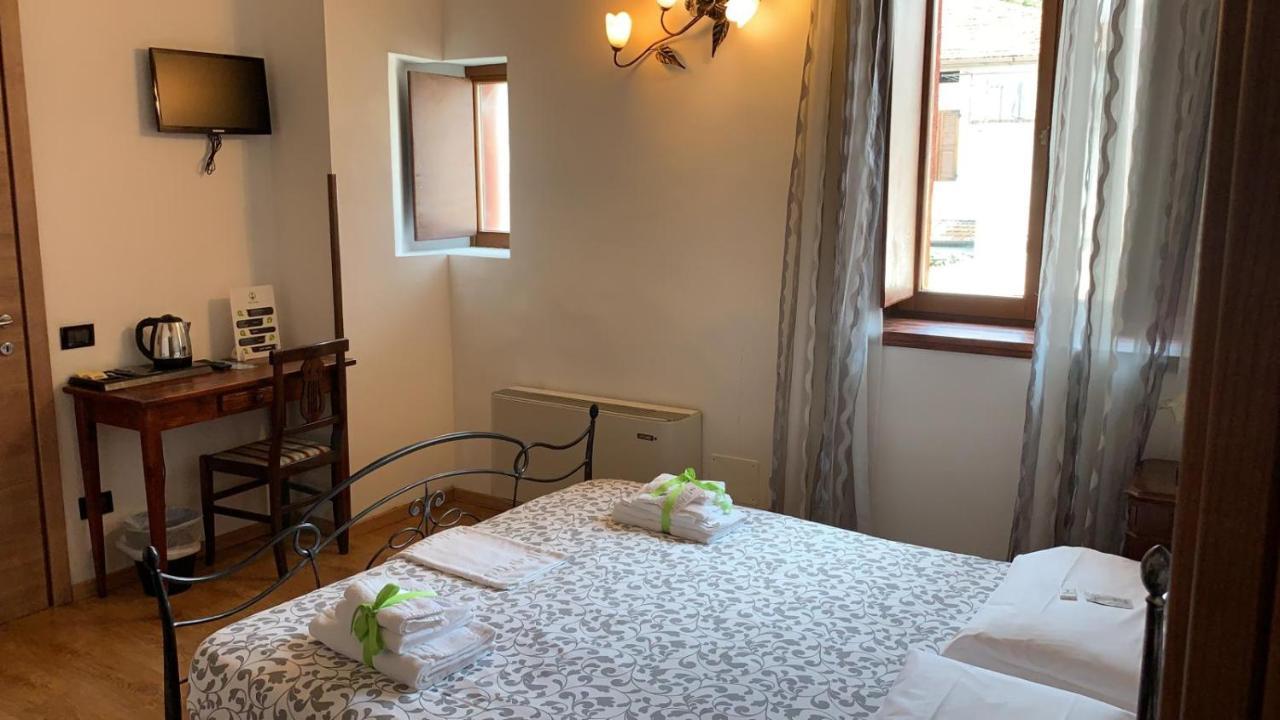 Borghetto Airport/Hospital Bed and Breakfast Bergamo Exteriör bild