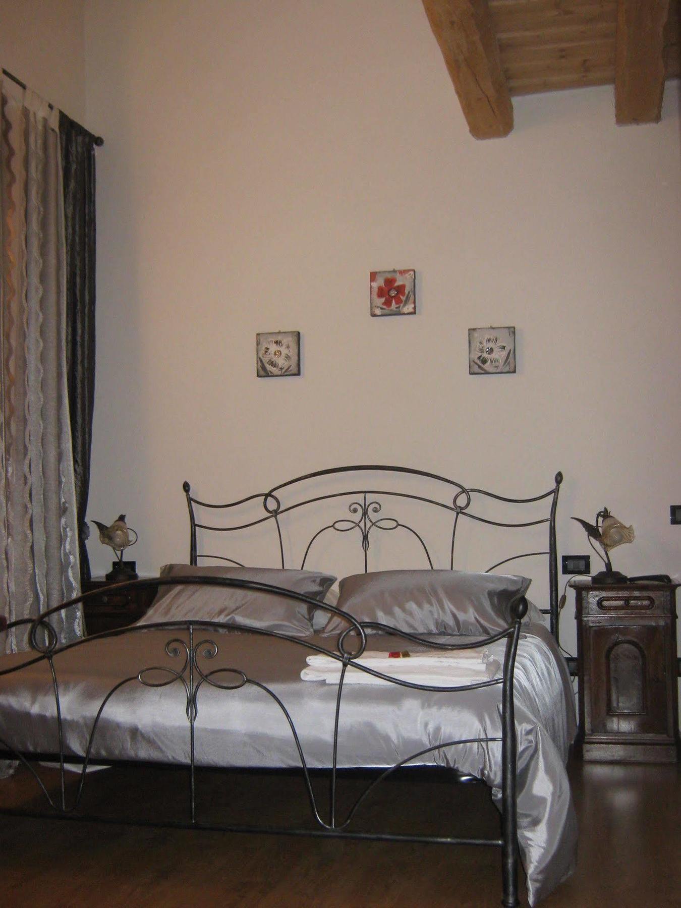 Borghetto Airport/Hospital Bed and Breakfast Bergamo Exteriör bild