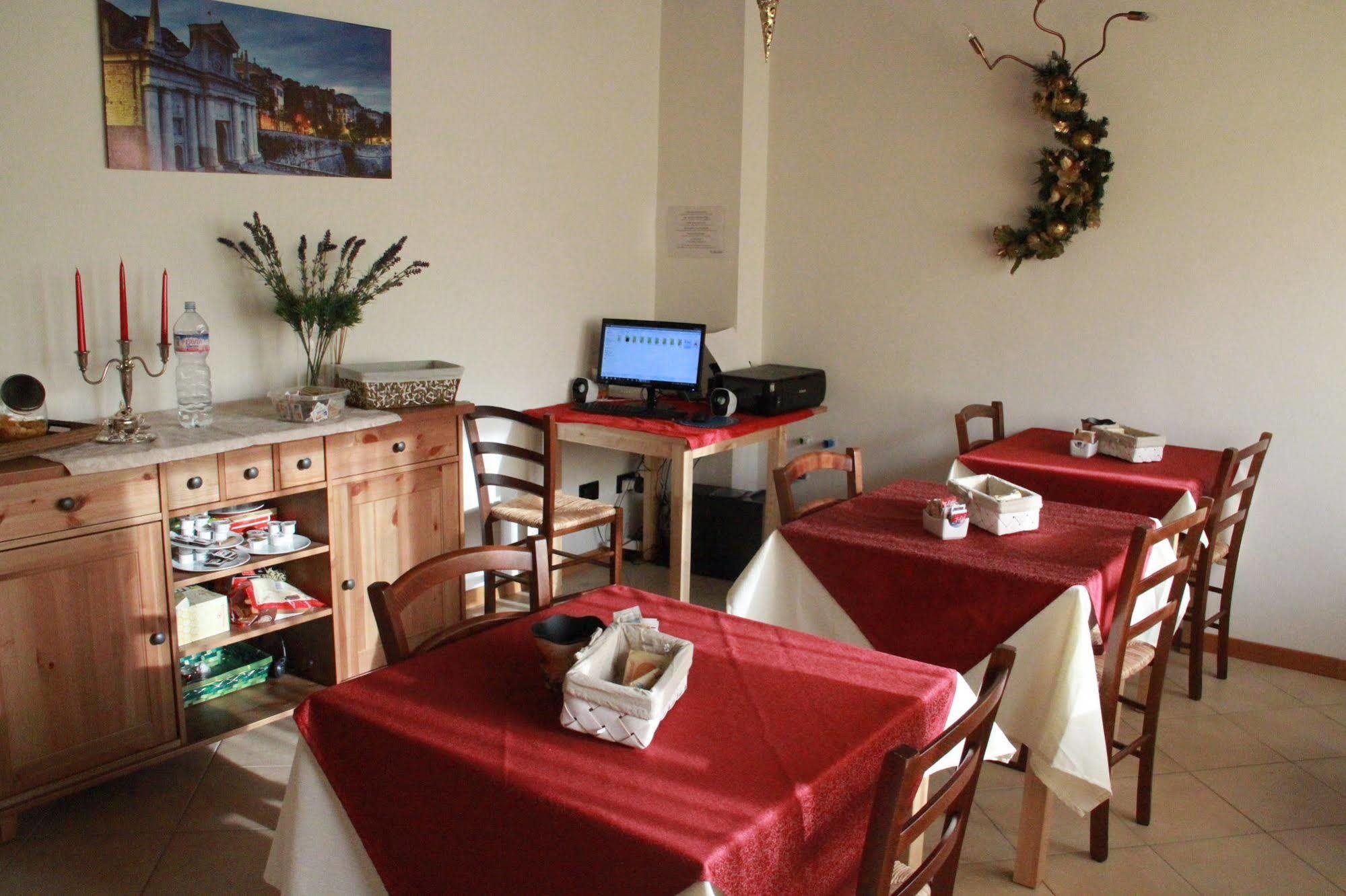 Borghetto Airport/Hospital Bed and Breakfast Bergamo Exteriör bild