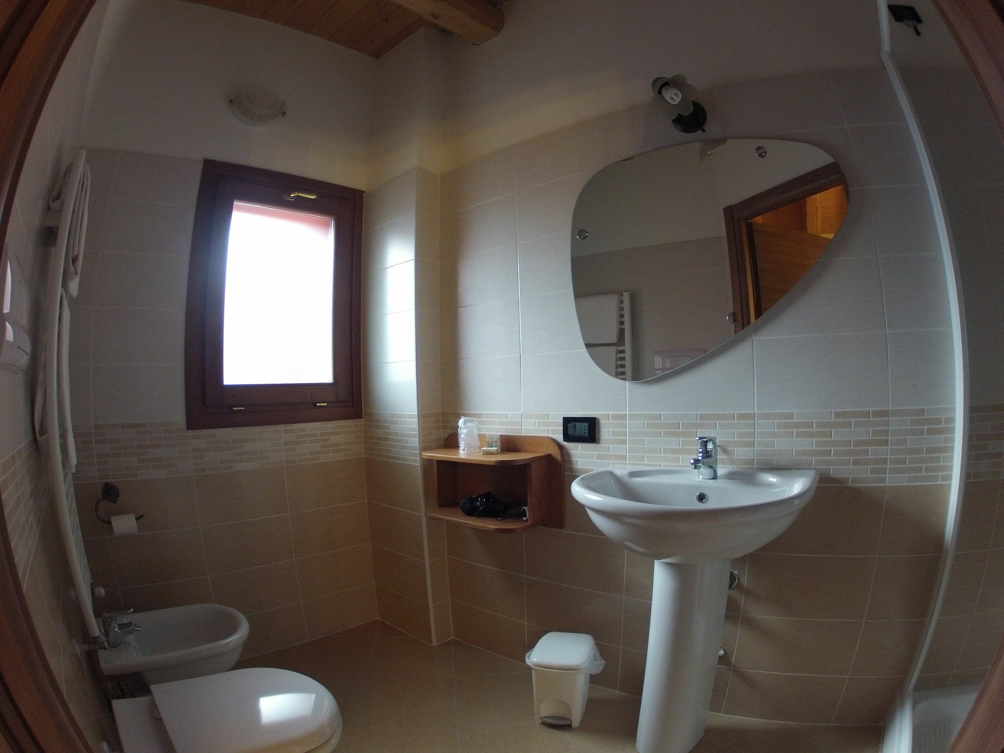 Borghetto Airport/Hospital Bed and Breakfast Bergamo Exteriör bild